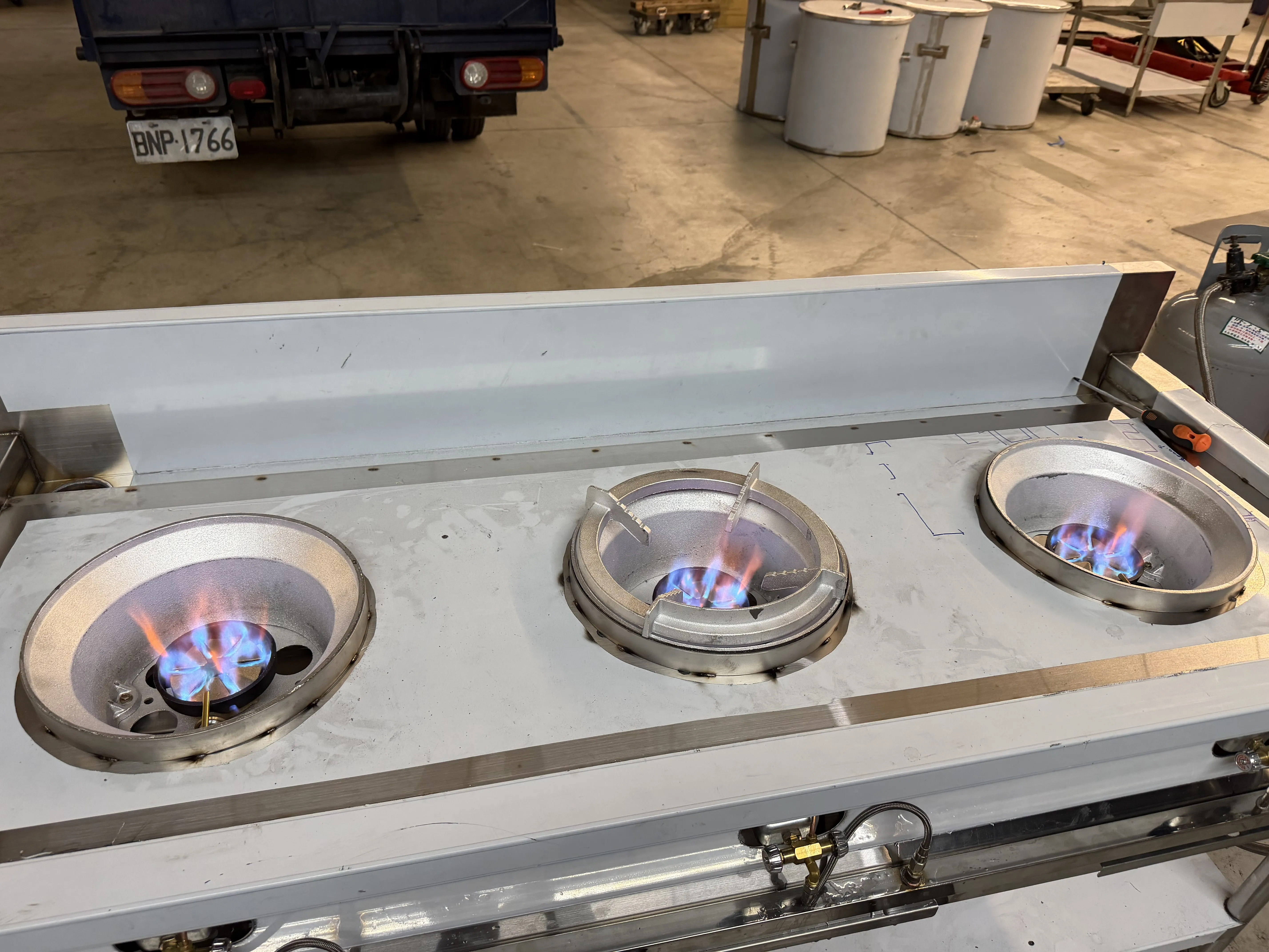 不銹鋼三口爐/三口炒檯