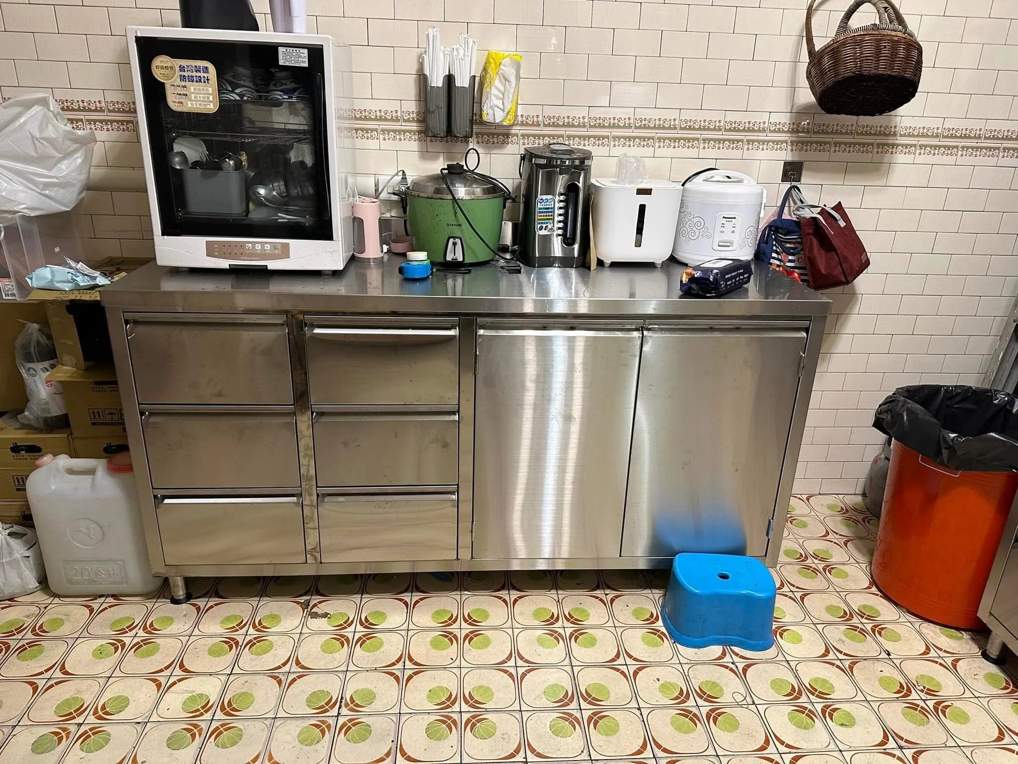 不銹鋼抽屜櫥櫃