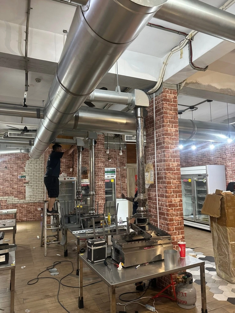 高雄小港宏平路排風設備