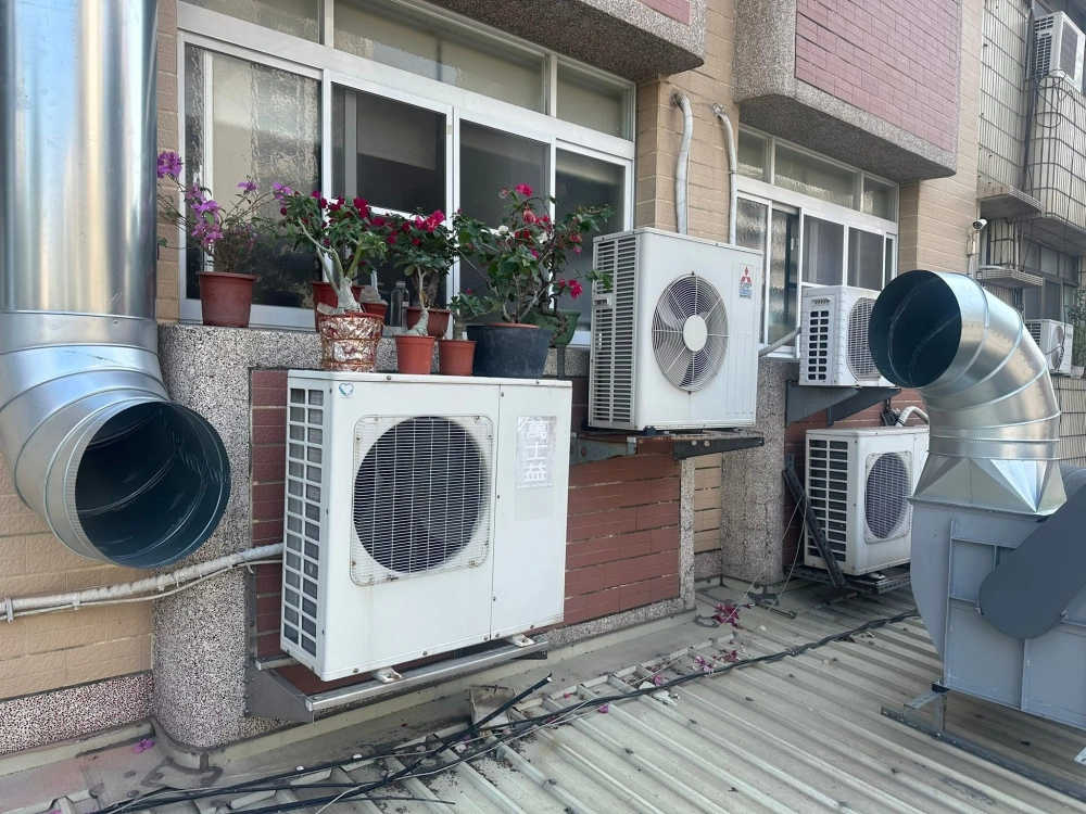 高雄小港宏平路排風設備