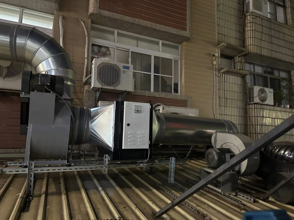 高雄小港宏平路排風設備