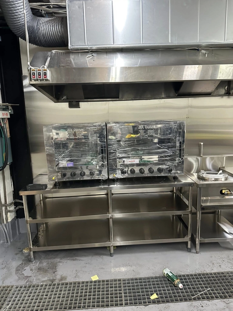 桃園市龜山區（二手廚房爐具，排風過濾設備安裝）