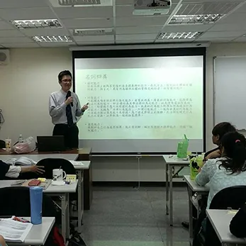 2015/04/01 最嚴格的不動產營業員訓練班民法授課實況