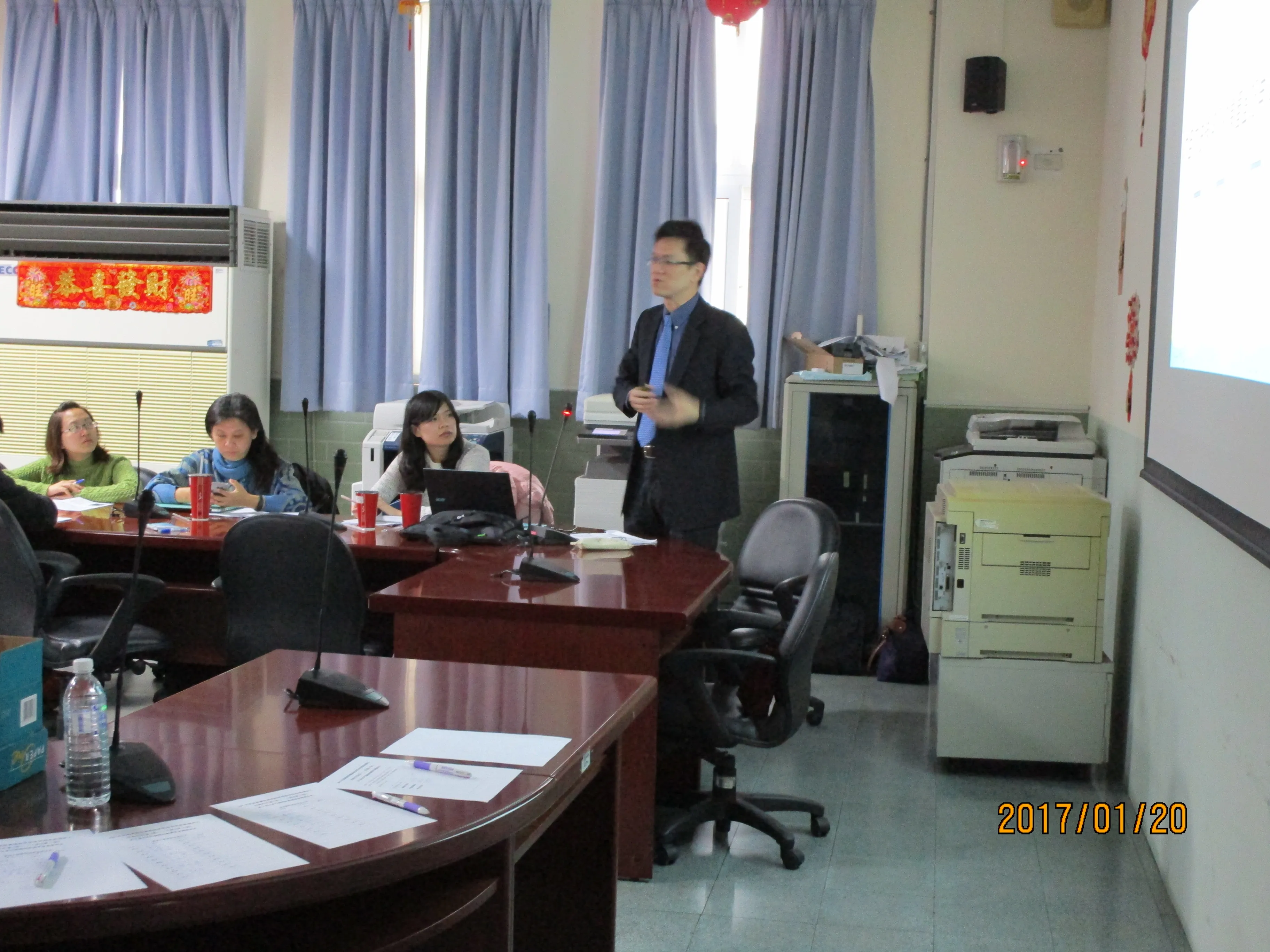 真亮法律事務所所長林亮宇律師及陳思辰律師於106年1月20日受邀至「桃園縣環保局」主講：「地政講堂-地政相關事項解析」