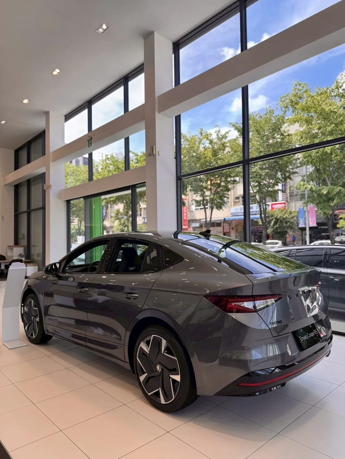 Engaq Coupe RS