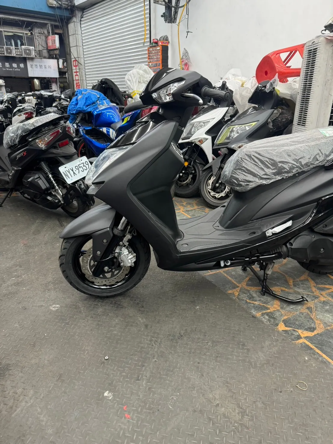 YAMAHA  勁戰四代 125cc