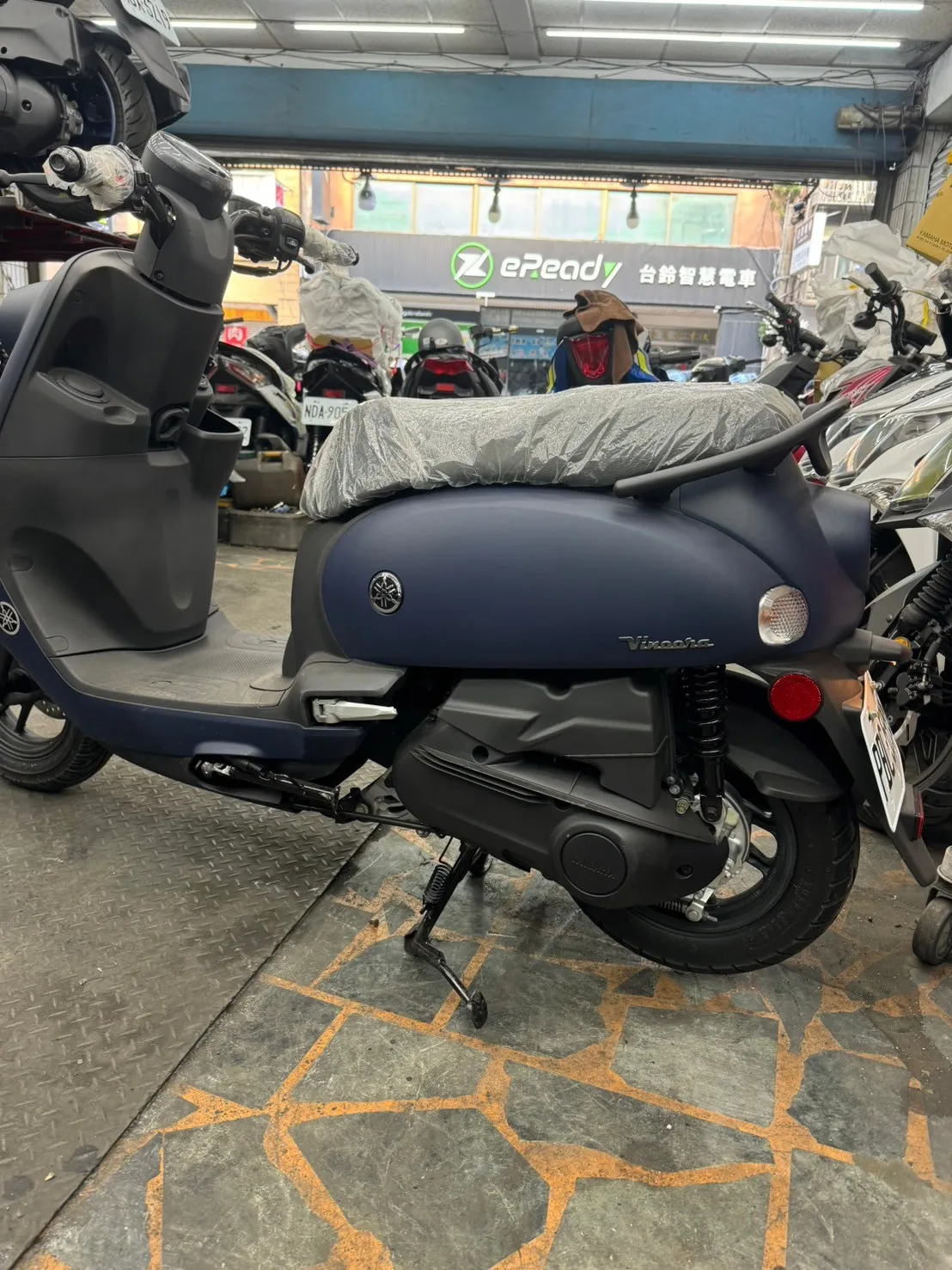 YAMAHA  小小兵 125cc