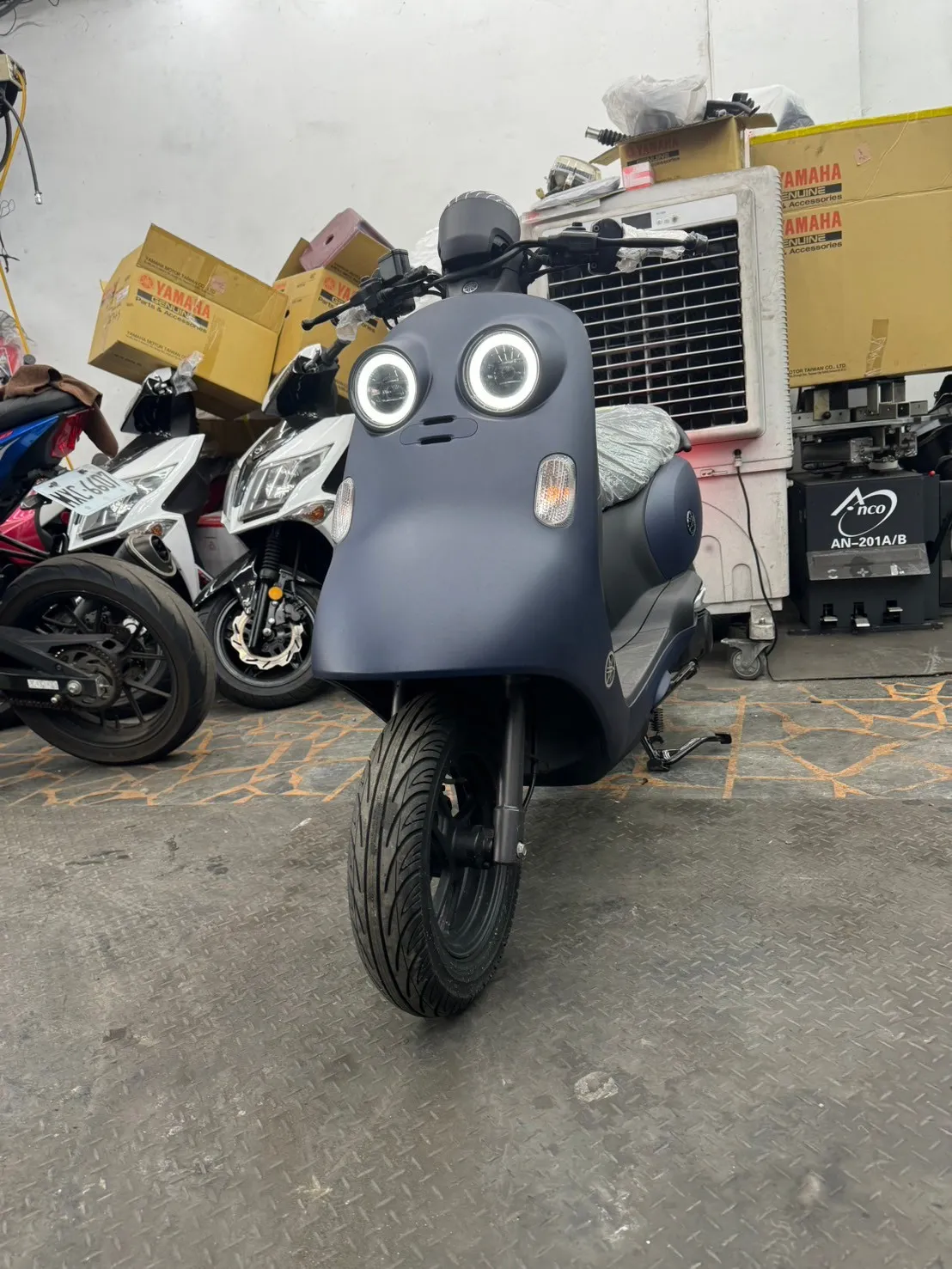 YAMAHA  小小兵 125cc