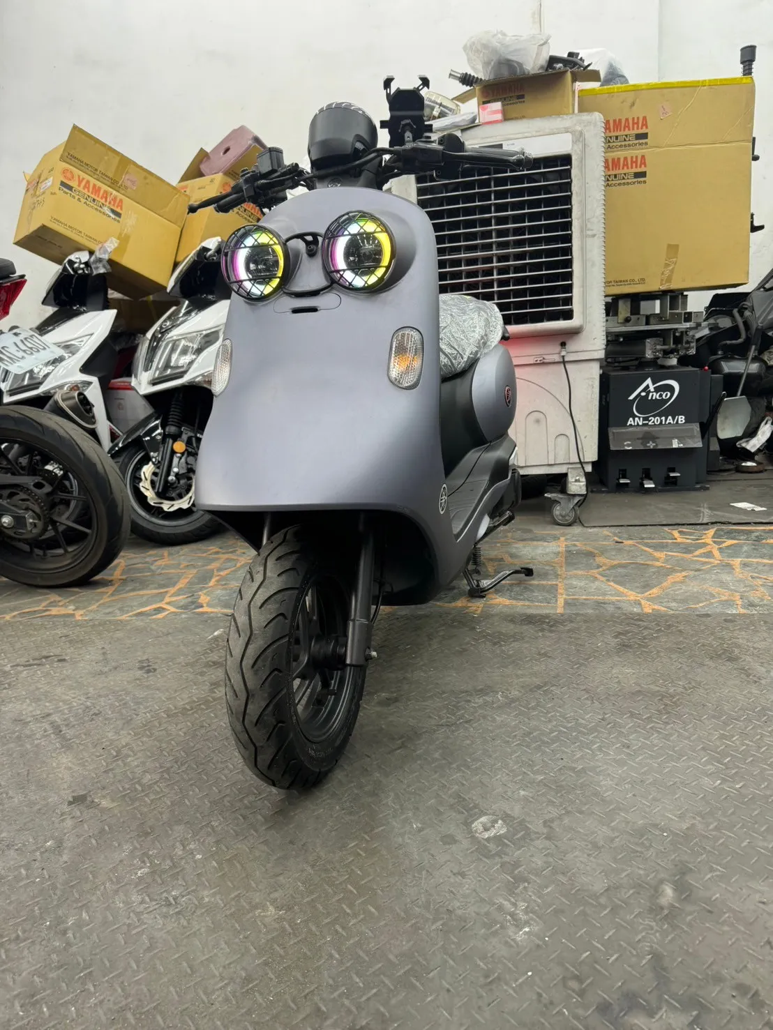 YAMAHA  小小兵 125cc