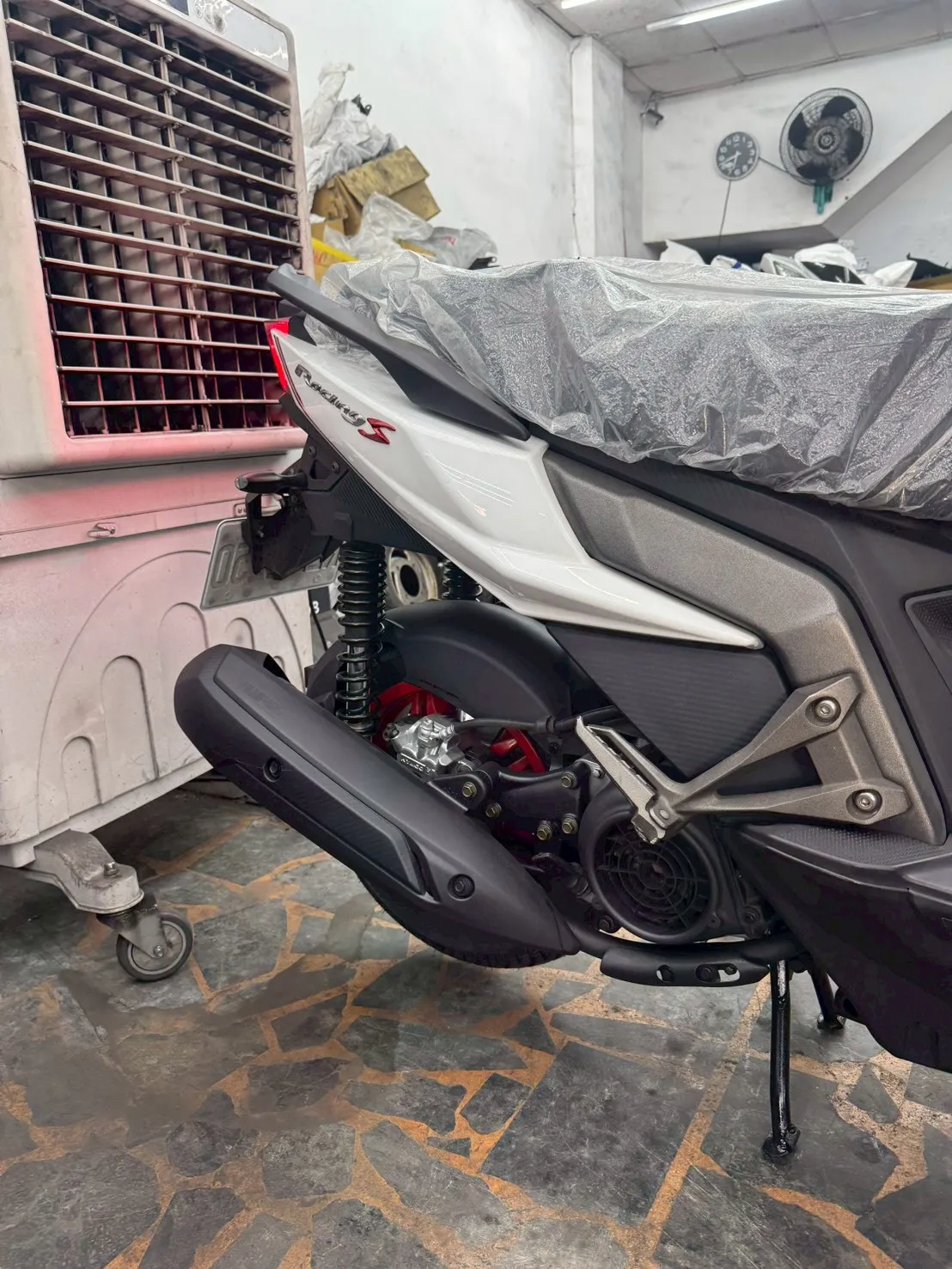 光陽 KYMCO 雷霆S 150cc