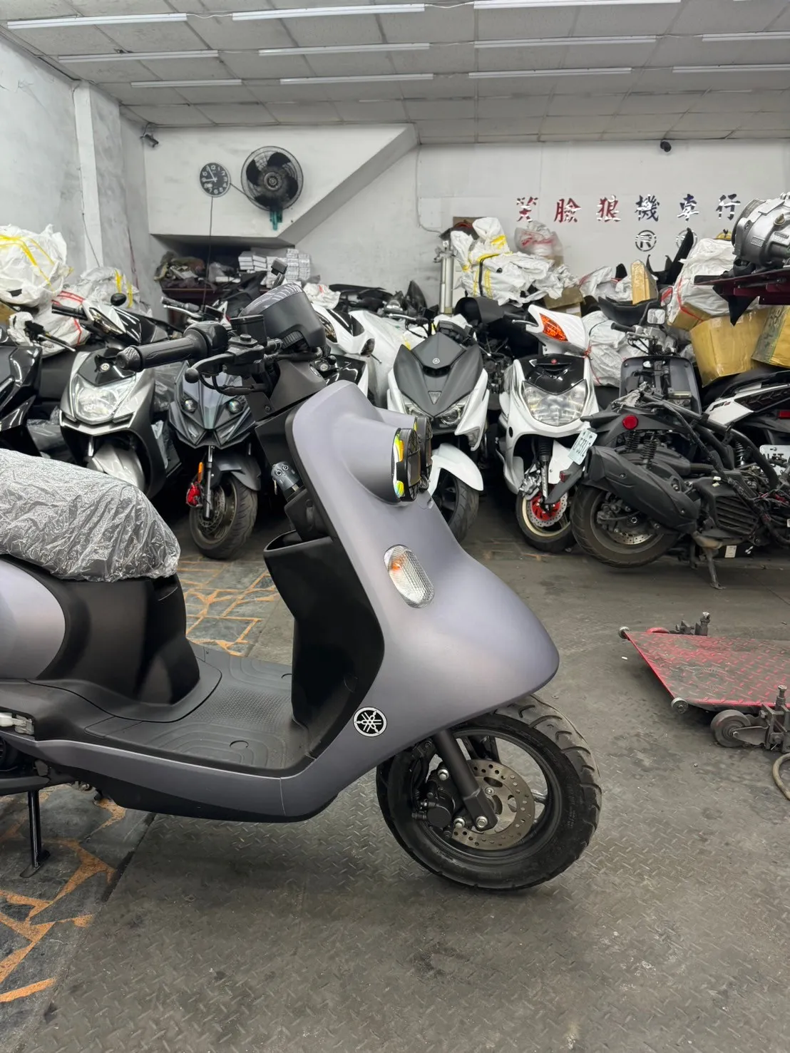 YAMAHA  小小兵 125cc