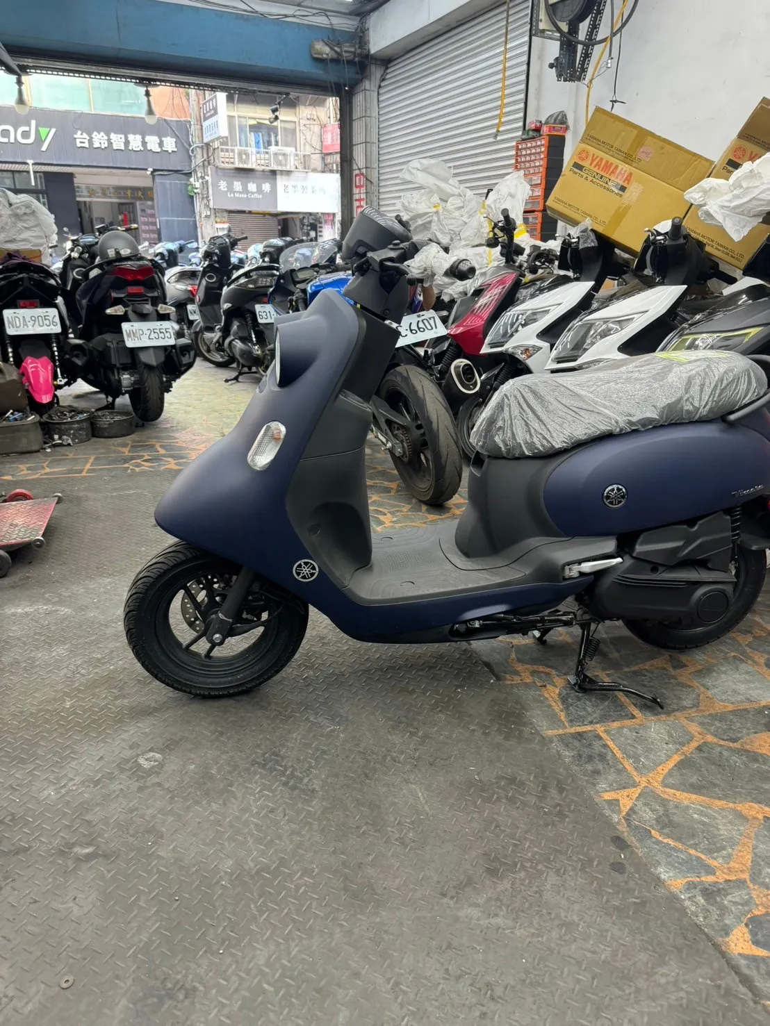 YAMAHA  小小兵 125cc