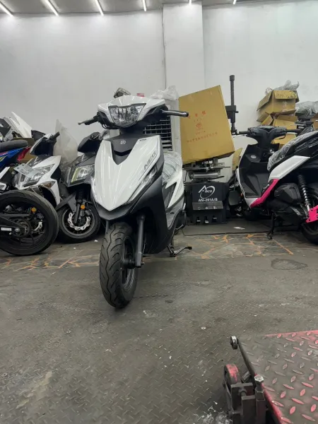 YAMAHA  RS