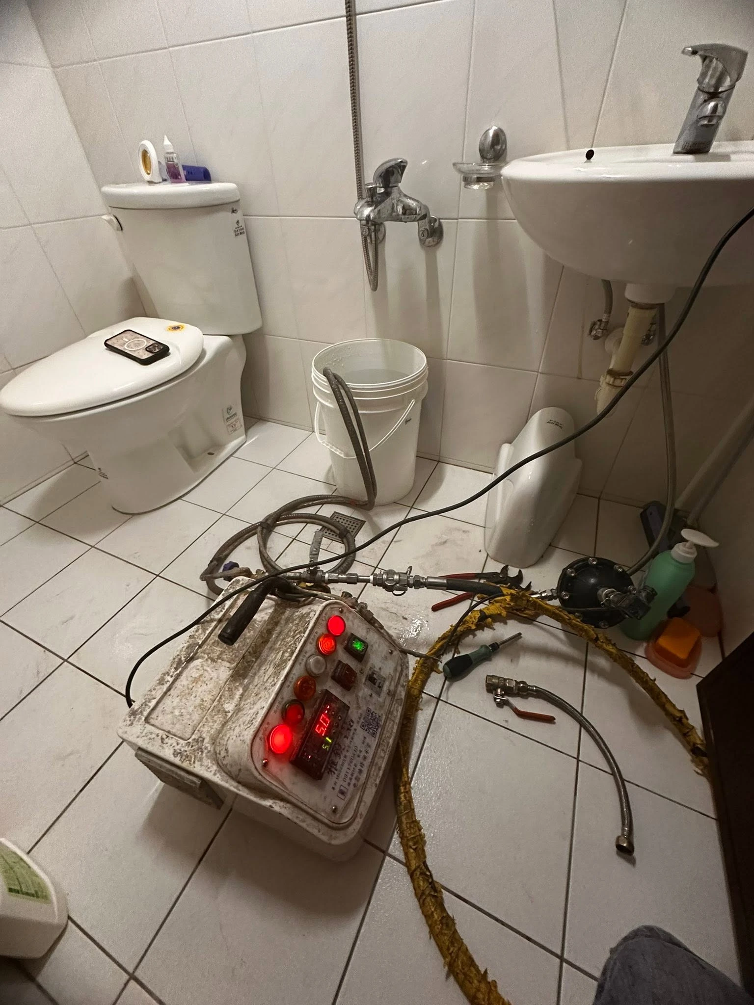 浴室漏水一定要打掉重做嗎？