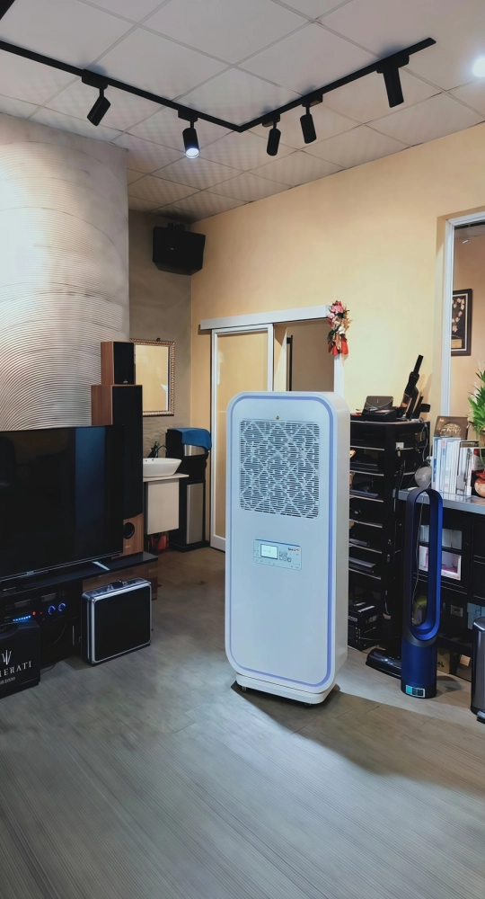 高雄展宏車業辦公室