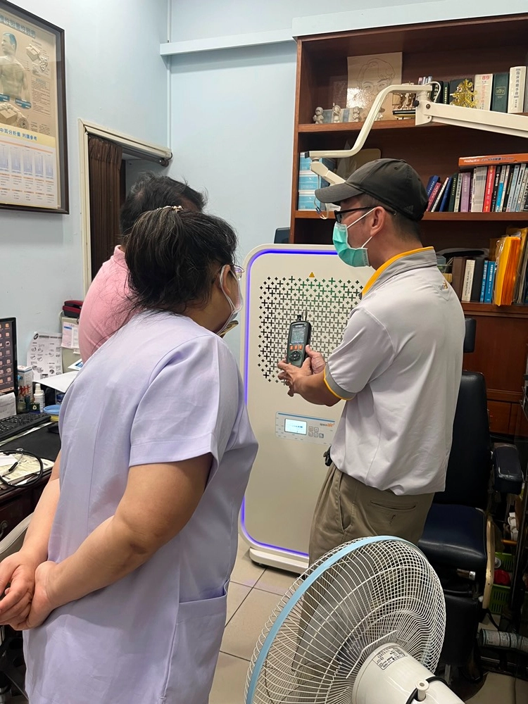 安檢將檢測數據給醫師護士看