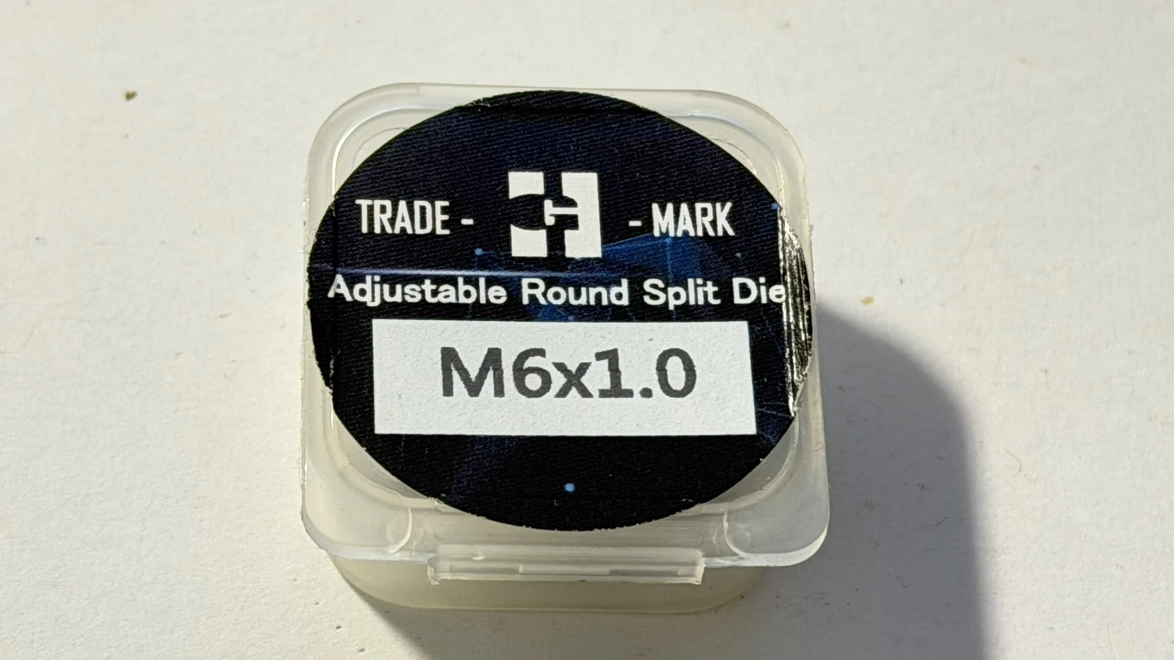 公制可調式圓形開口螺絲模（Adjustable Round Split Die，俗稱「外牙模」或「板牙」）