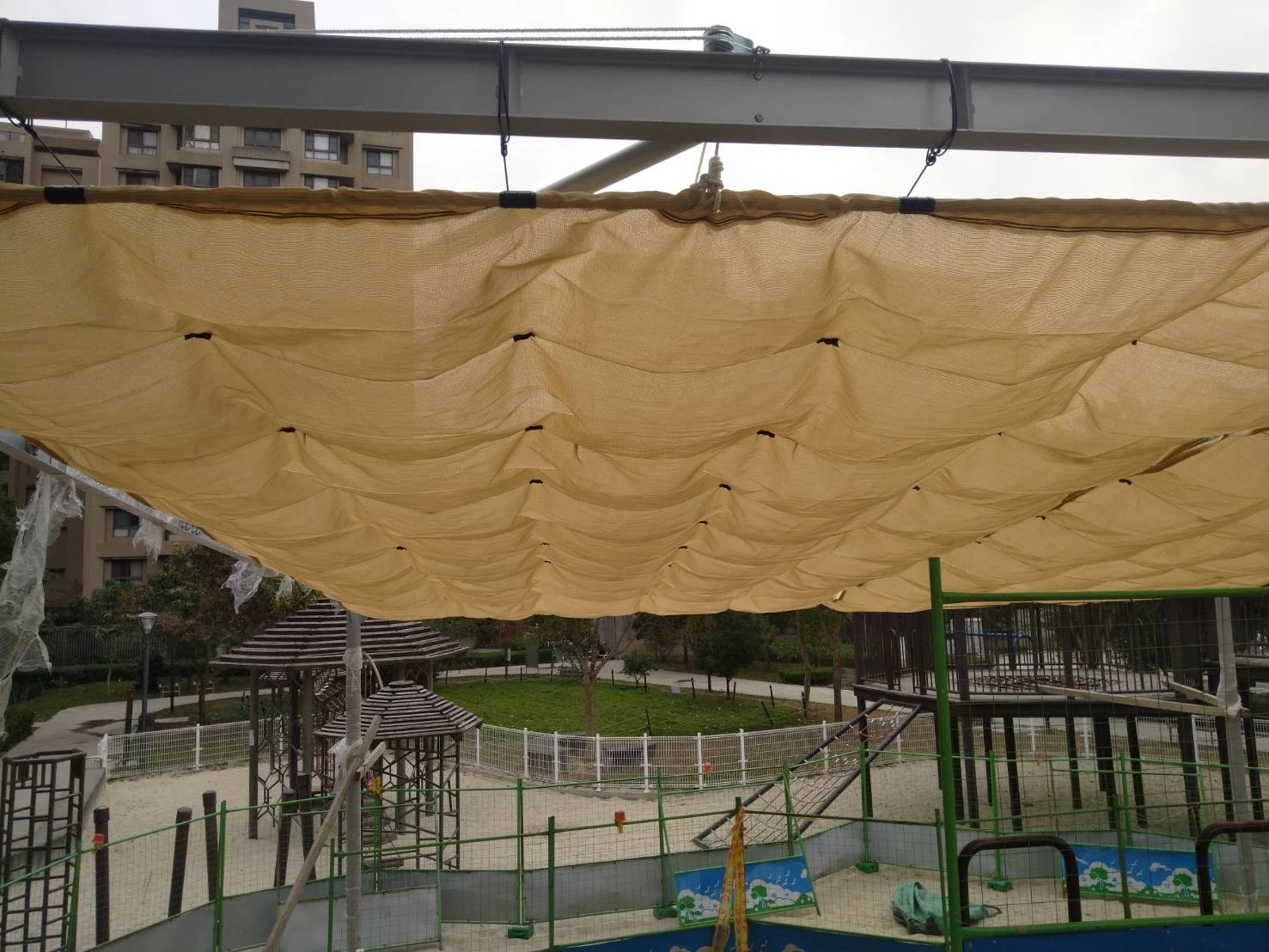 SN-003 可收式波浪遮陽網