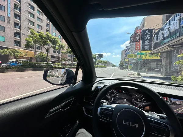 KIA Sportage 前擋CPX16 車身XE15