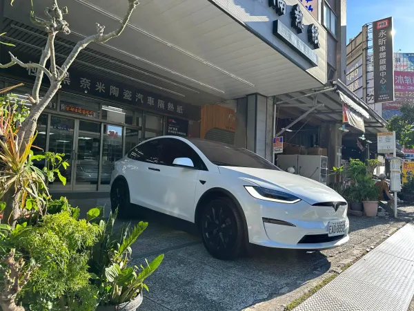 Tesla Model X 前擋XE30 前窗LX15 後窗LX25 天窗LX25