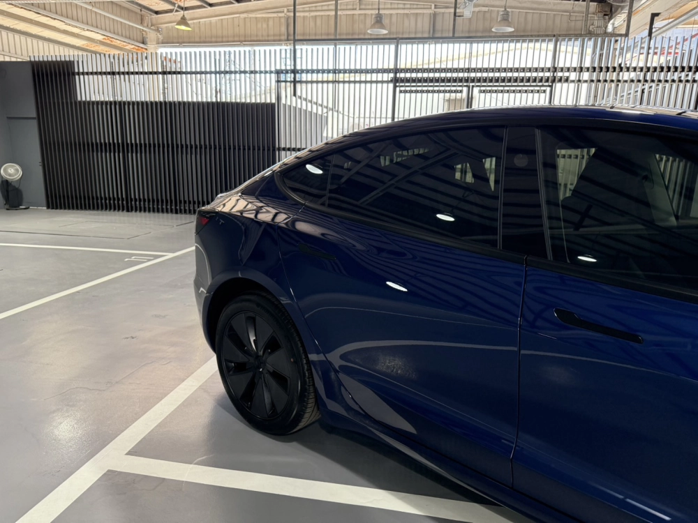 Tesla 煥新Model 3 前擋奢華70 前窗奢華40 後窗奢華40 天窗奢華20 後擋奢華20