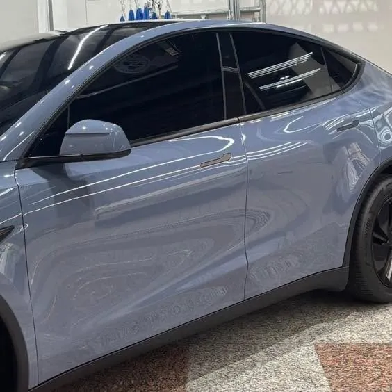 Tesla 煥新Model Y  G182 霧藍灰色