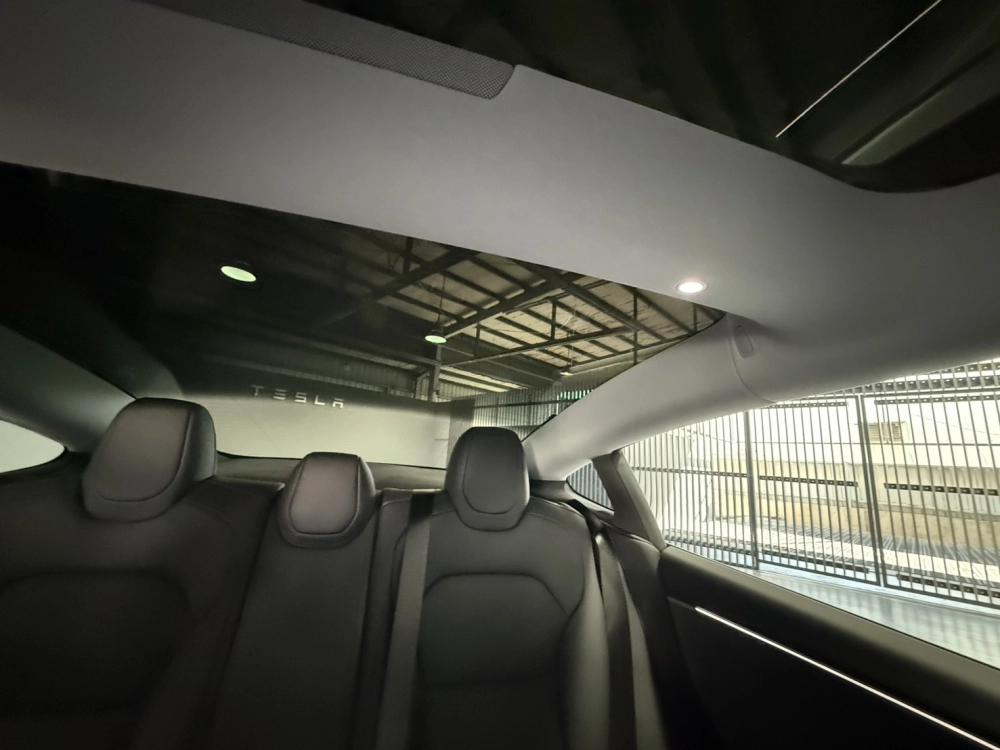 Tesla 煥新Model 3 前擋奢華70 前窗奢華40 後窗奢華40 天窗奢華20 後擋奢華20