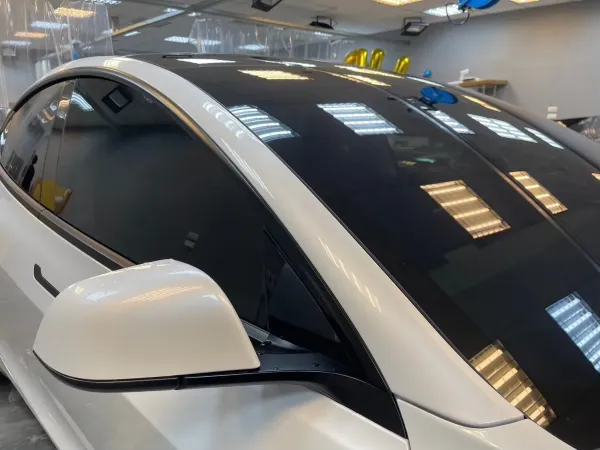 Tesla Model 3 前擋尊爵40 前窗尊爵35 後窗尊爵20 天窗尊爵20