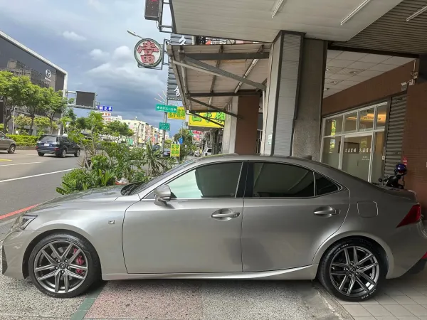 Lexus IS 前擋MA40 車身8620