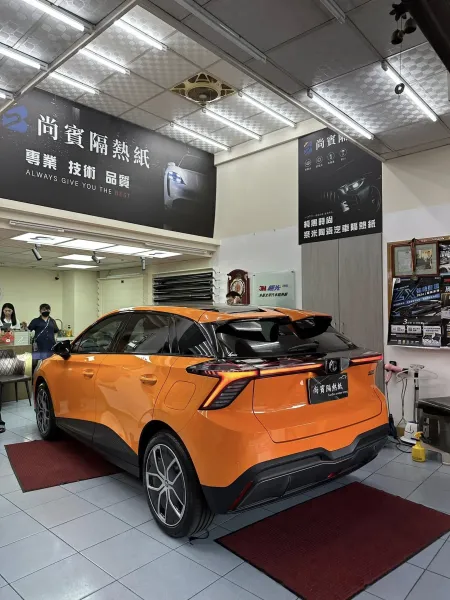 MG HS4 前擋XE70 車身XE35 後擋XE55