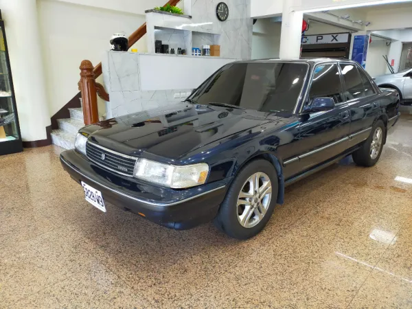 3M、丹龍- Toyota Cressida 前檔MF20車身TA10