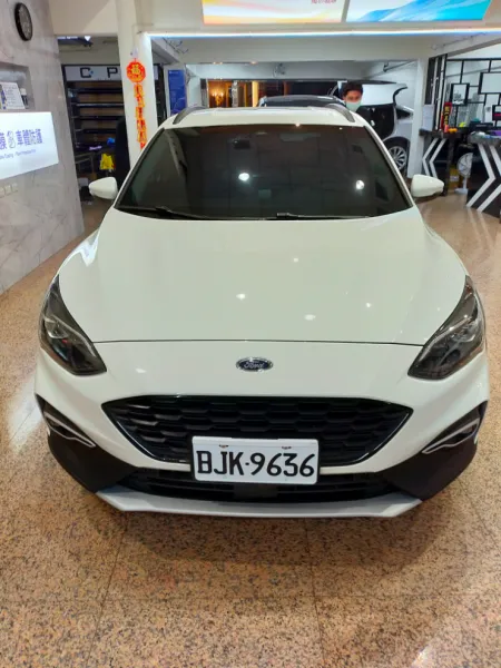 Ford Focus 前檔MB30車身舒M20