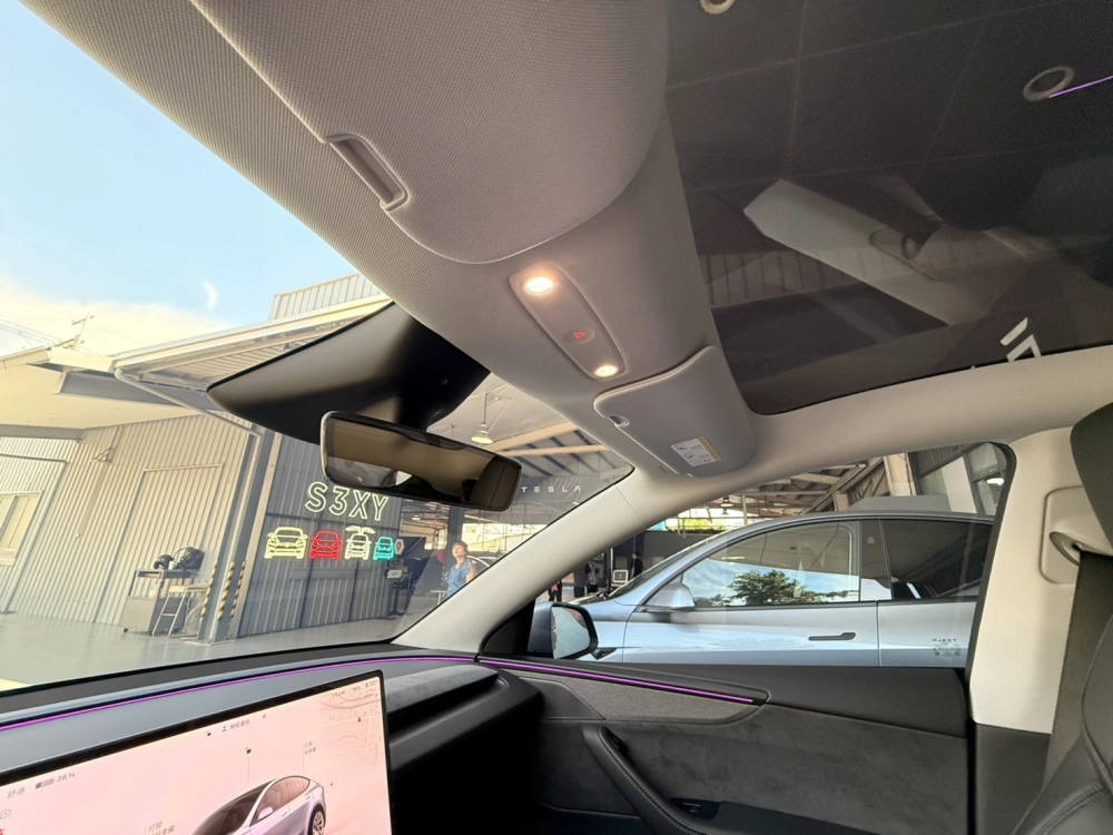 Tesla 煥新Model Y 前擋尊爵40 前窗尊爵20 後窗尊爵35 天窗尊爵35 後擋尊爵20