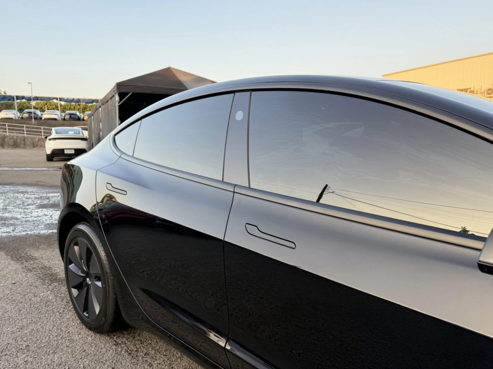 Tesla 煥新 Model 3 前擋XE30 前窗XE15 後窗XE15 後擋XE15 天窗XE15