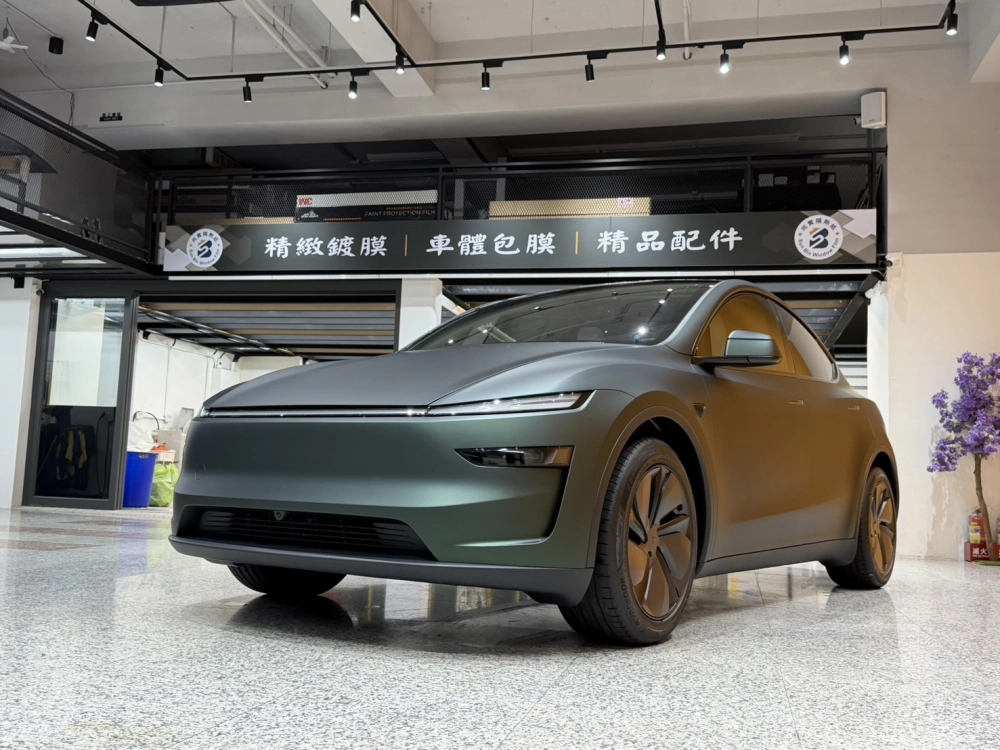 Tesla 煥新Model Y SM302深霧鑽石橄欖綠