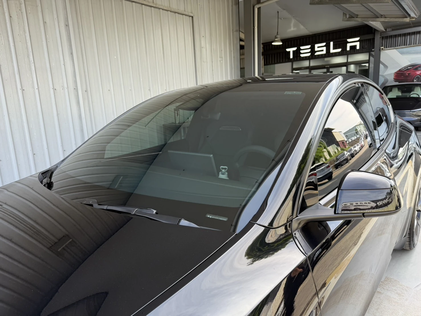 【符合法規】Tesla 煥新Model Y 前擋LUX70 前窗LUX40 後窗LUX20 後擋LUX20