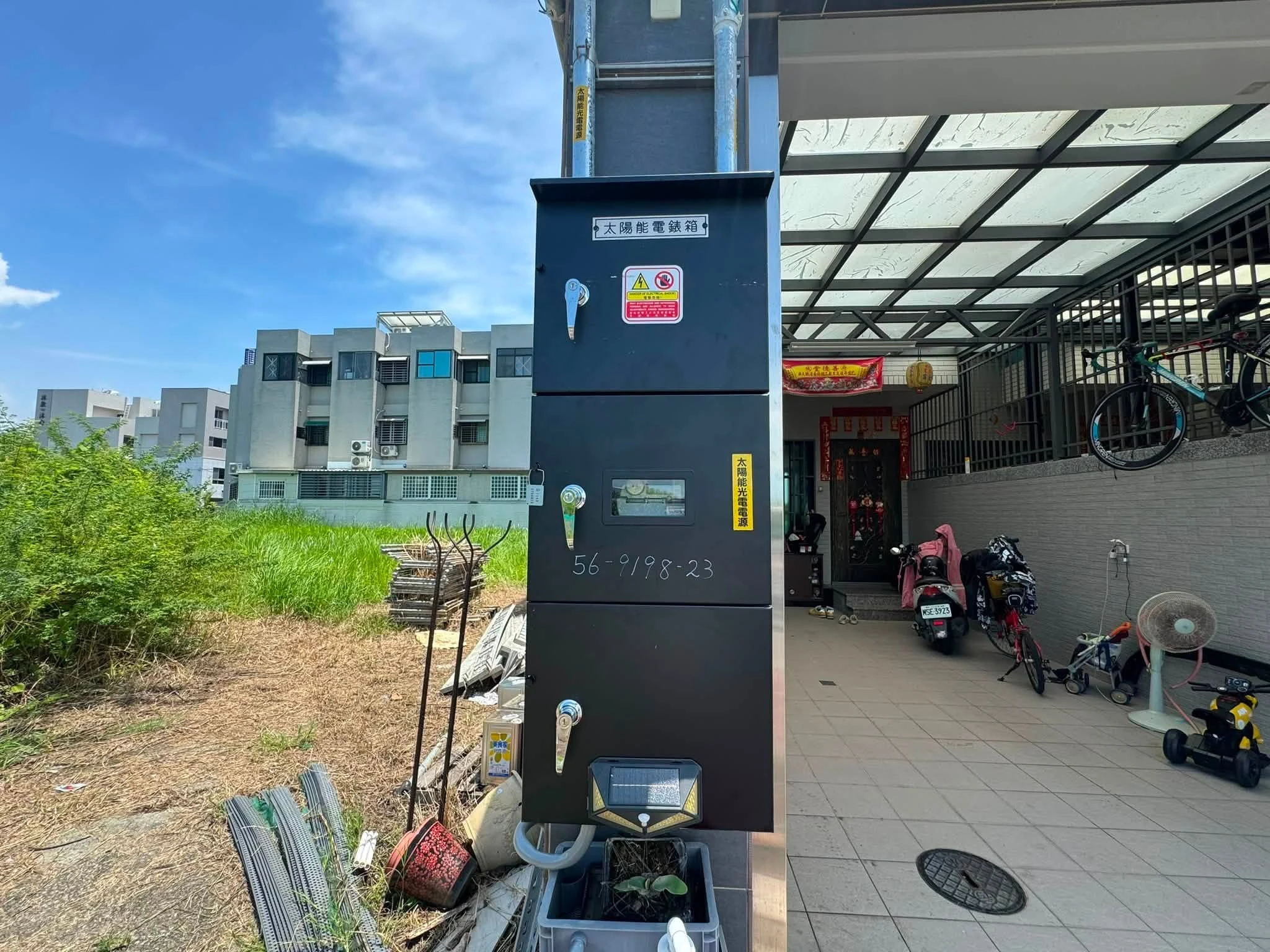 台南安南9.9kw太陽光電系統併外線已安裝完成