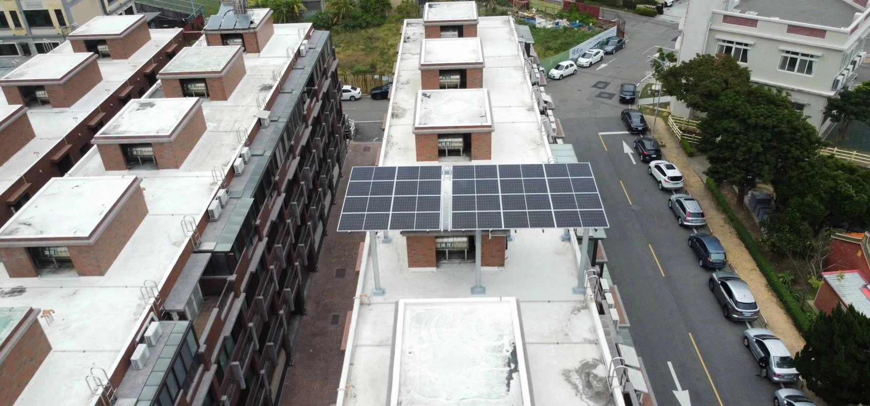 新竹縣湖口9.9kw太陽光電系統併外線已安裝完成