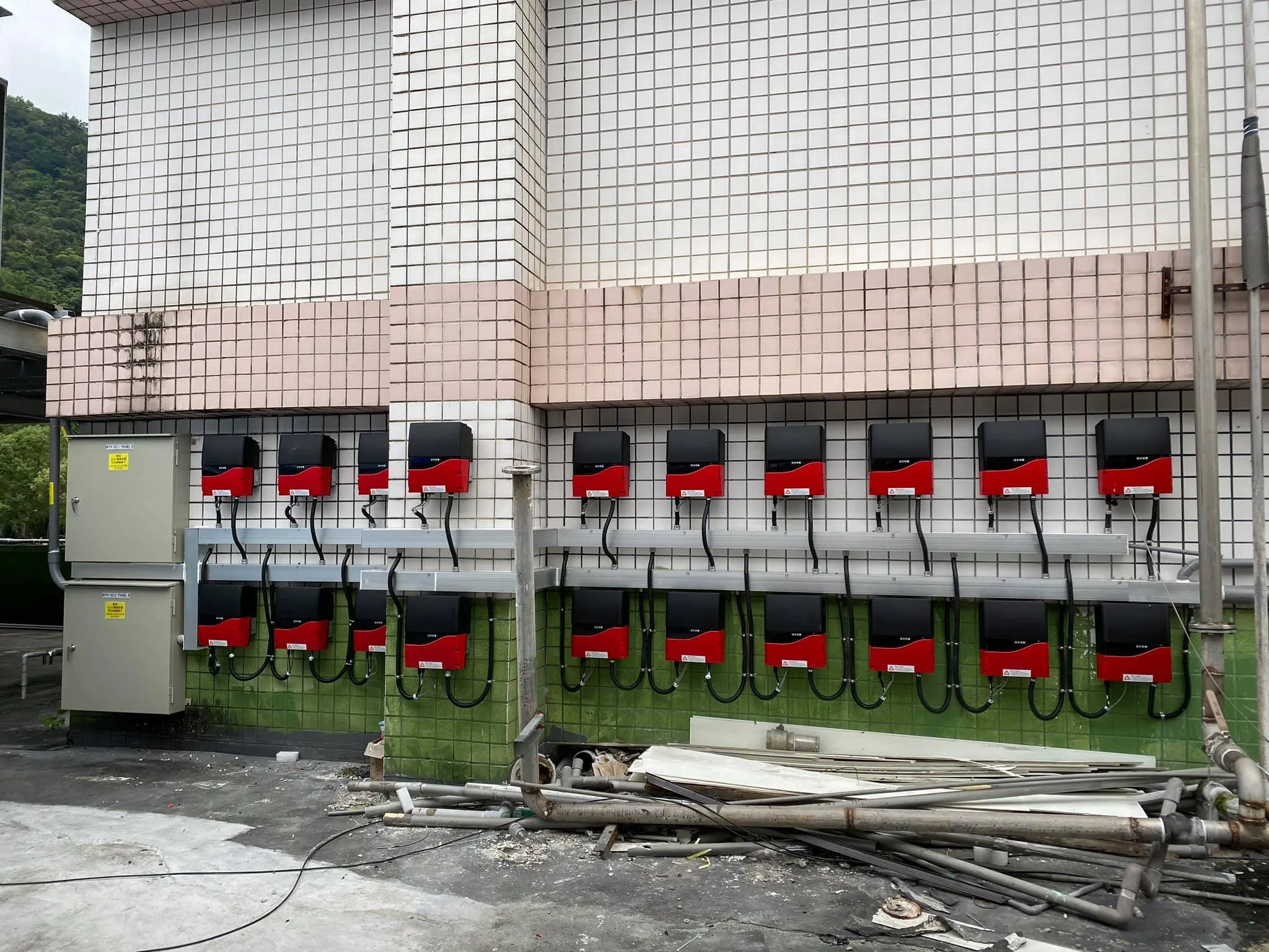 台東太陽能安裝∥知本中悅飯店屋頂A棟99.99kw&B棟73.92kw