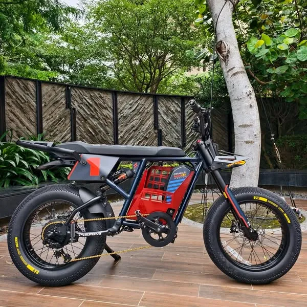 SUPER73 × RED BULL 聯名款
