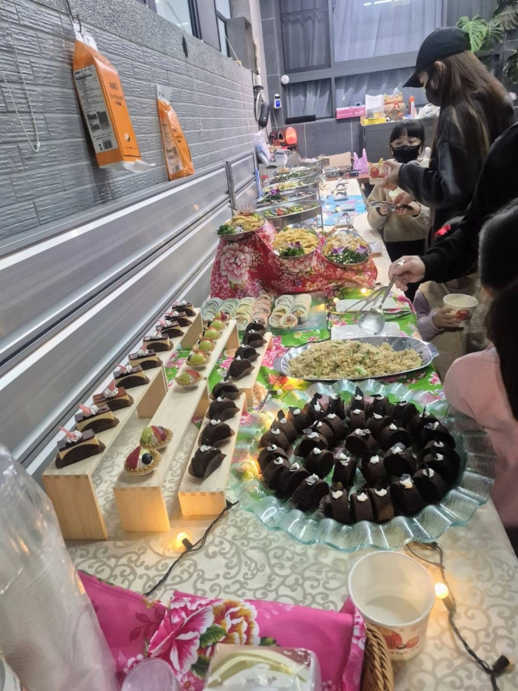 高雄市小港區場次