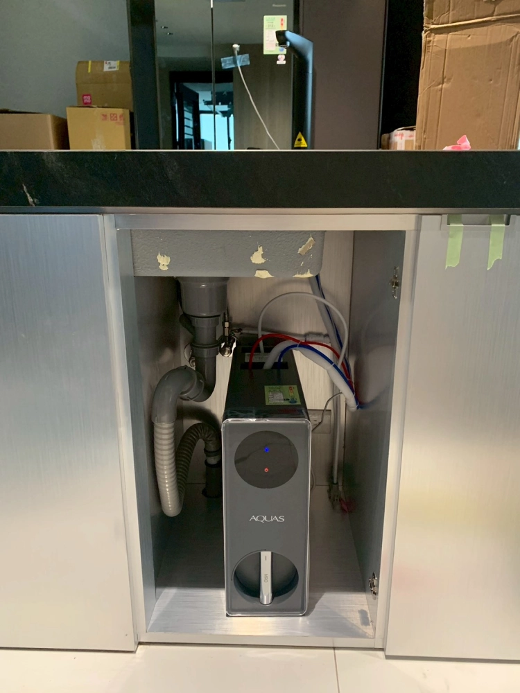AQUAS淨工坊｜S800完工照片 | 廚下觸控RO淨熱一體機