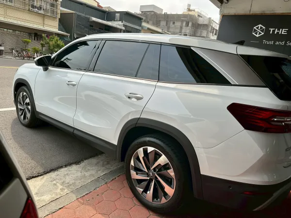 SKODA KODIAQ施工&完工照