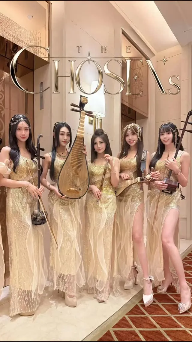 沙漠風格 華麗金禮服