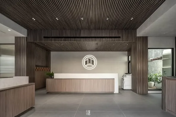 內斂禪意設計：企業總部接待會所的寧靜空間