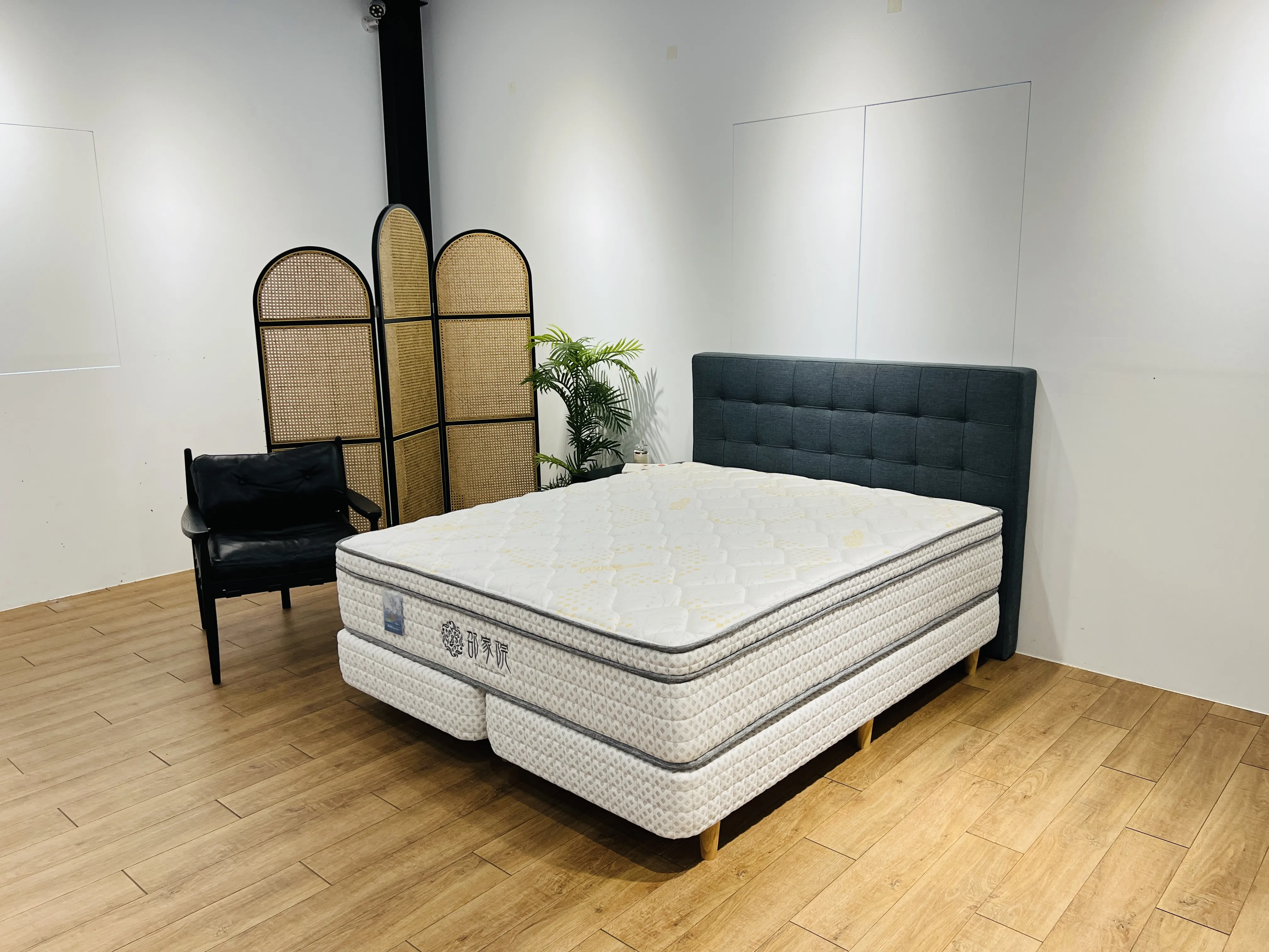 極凍紗硬式獨立床