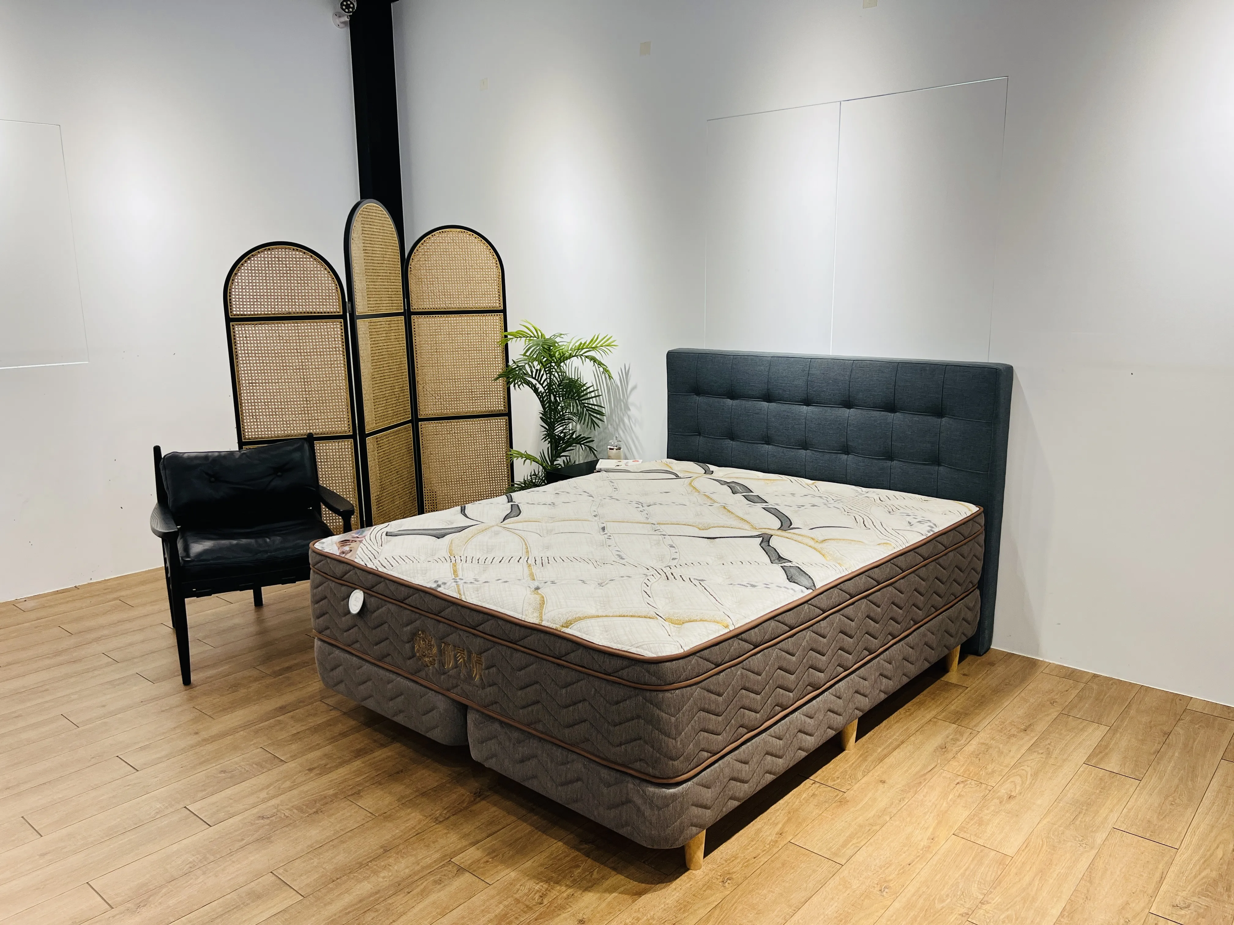 樓中樓乳膠硬式獨立床