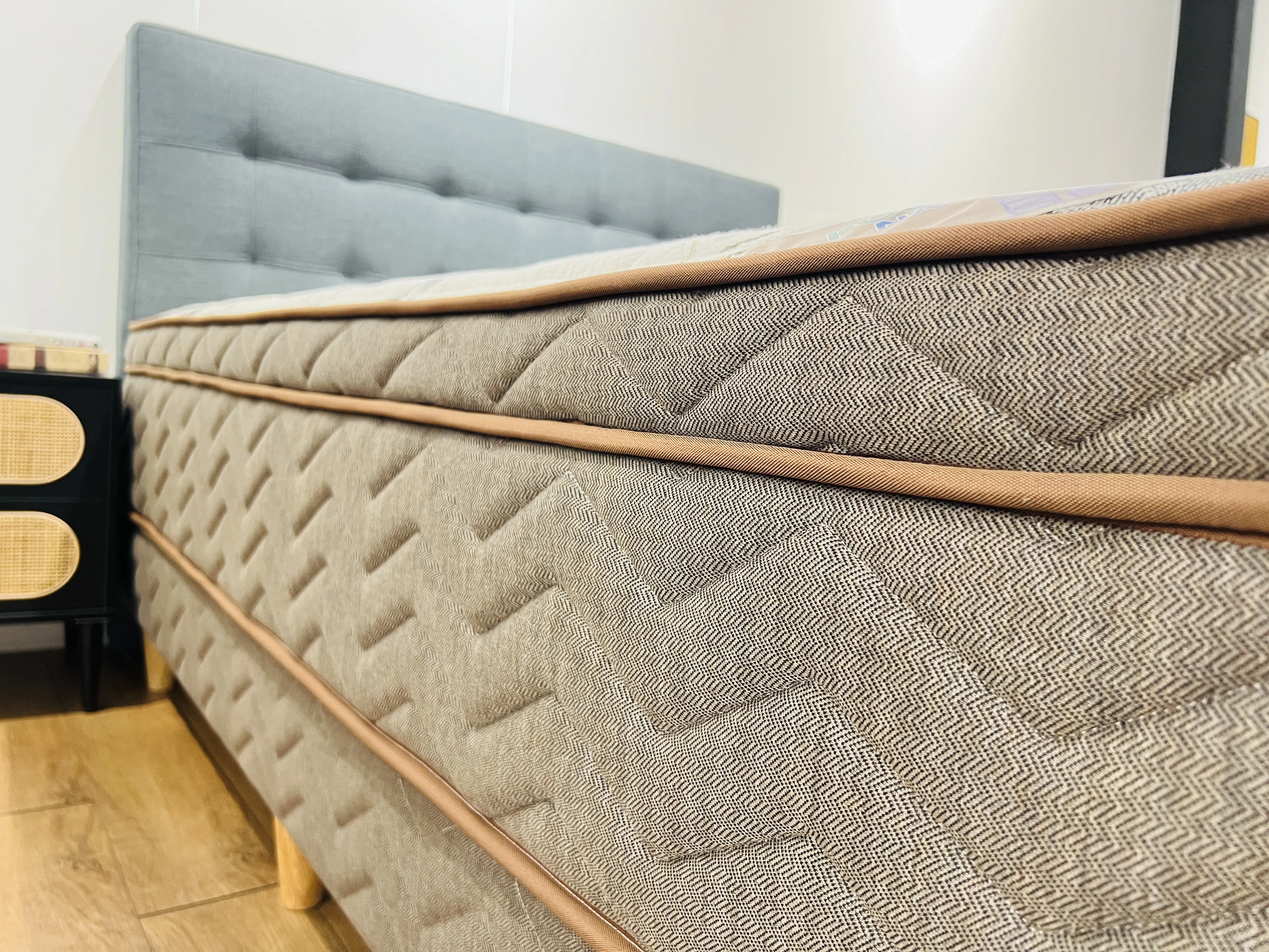 樓中樓乳膠硬式獨立床