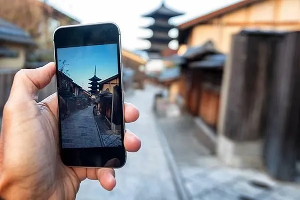 蘋果錯怪了…玩手遊才不是最耗電！ 實測手機吃電怪獸是「拍照」