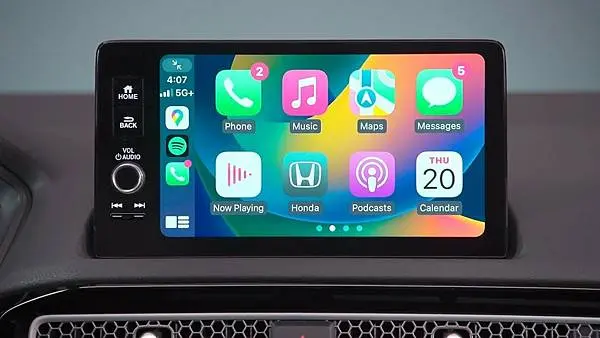 【緊急】iOS 18.4 CarPlay 災情爆發！導航當機、音樂斷訊 蘋果緊急回應